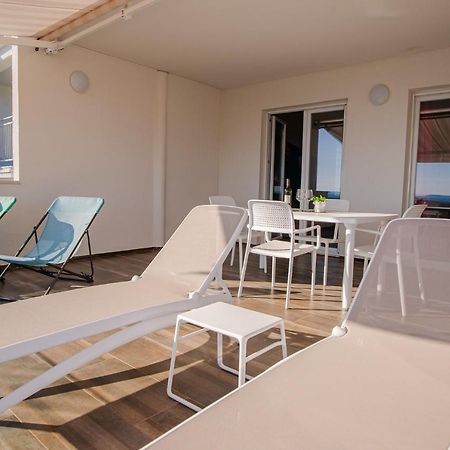 Exclusive Seaside Dream Apartments Murter Extérieur photo