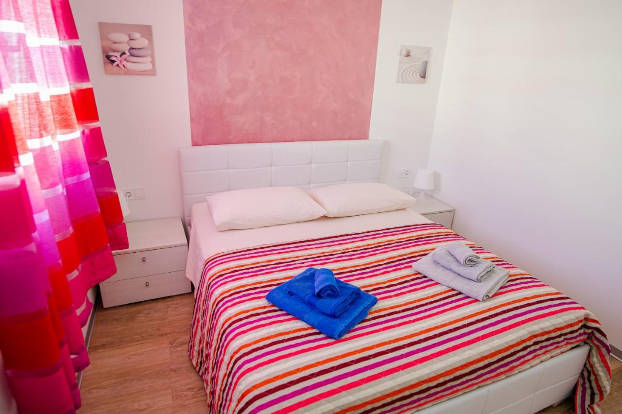 Exclusive Seaside Dream Apartments Murter Extérieur photo
