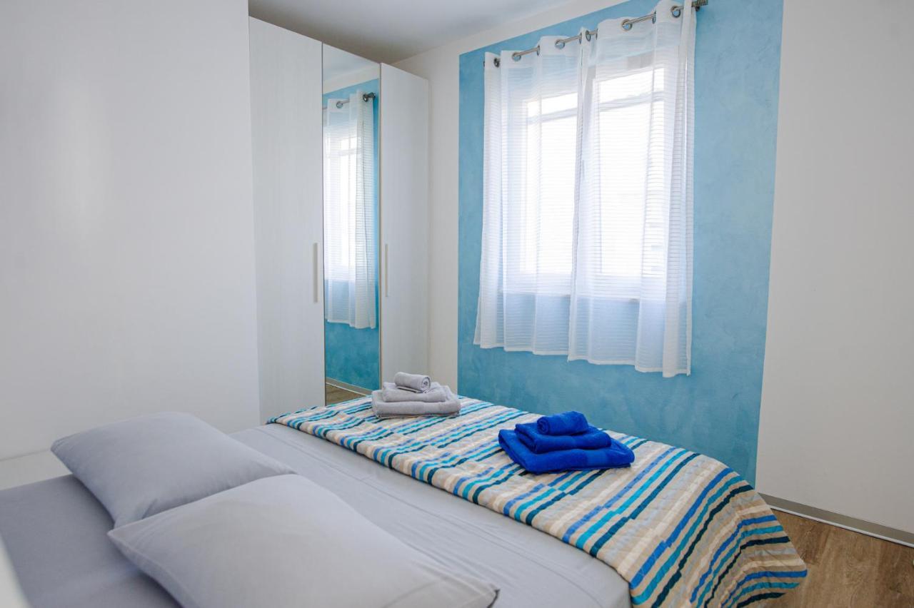 Exclusive Seaside Dream Apartments Murter Extérieur photo