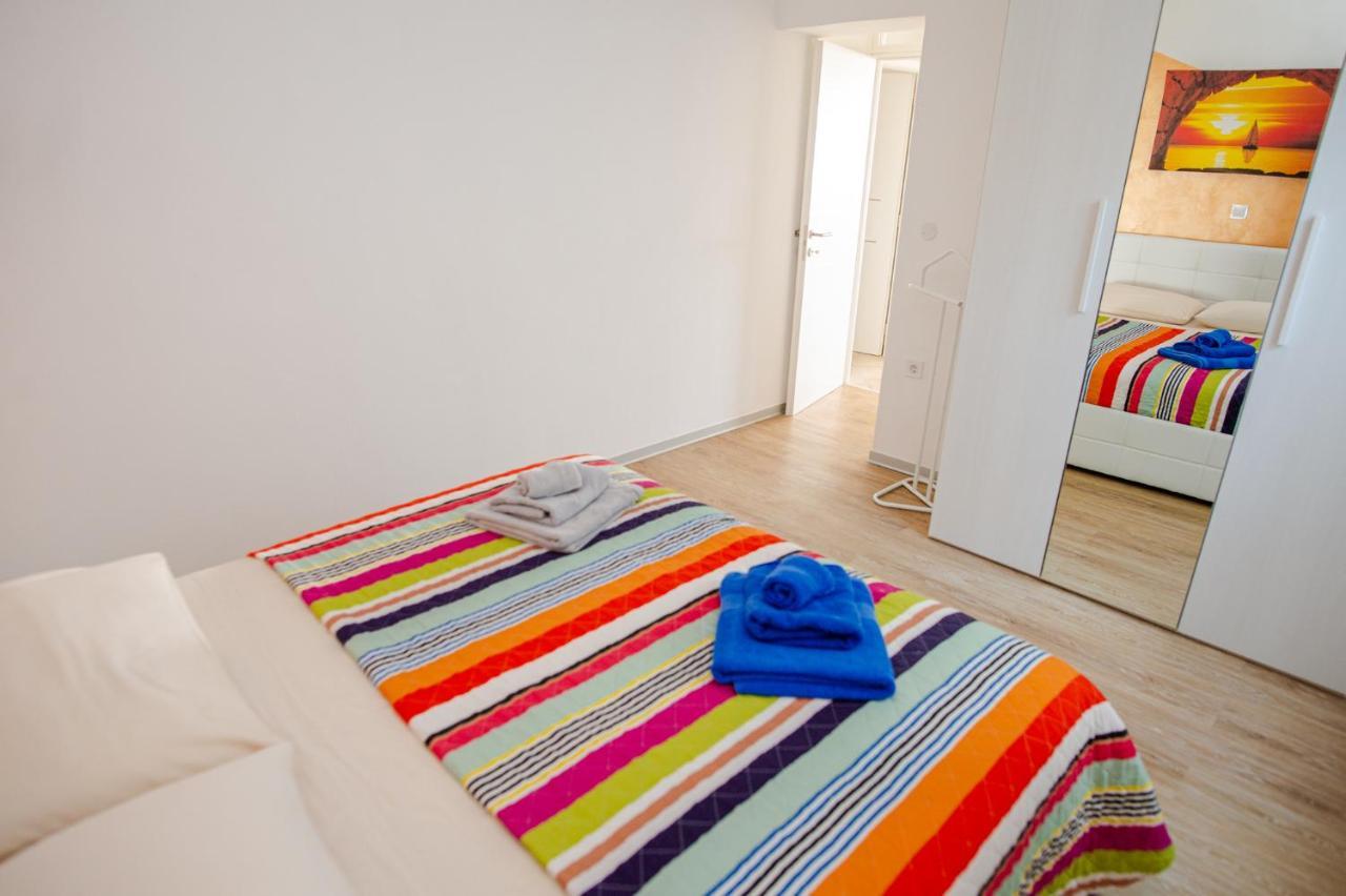 Exclusive Seaside Dream Apartments Murter Extérieur photo